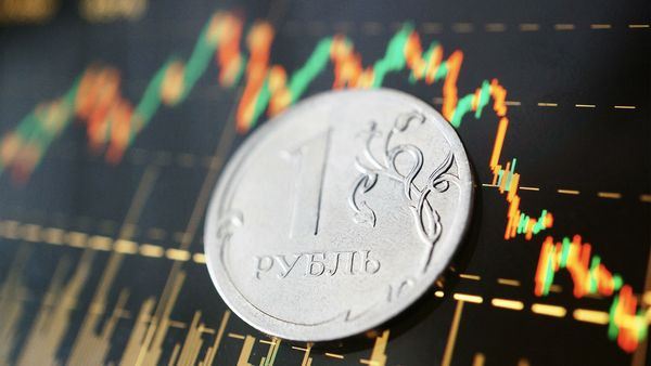    Курс рубля растет, доллар вернулся под отметку 74 руб